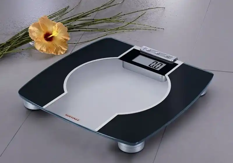 SOEHNLE Body Control Contour F3 Personenwaage 63750 Angebot