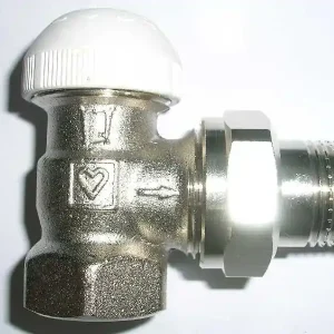 HERZ TS-90 Thermostatventil, Eckform 1/2", M 28x1,5 weiße Blende 1772491 Wochenendangebot
