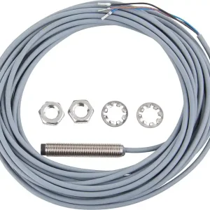 Sensor BES 516-383-EO-C-03 INDUKTIV 5020324-529 Highlight